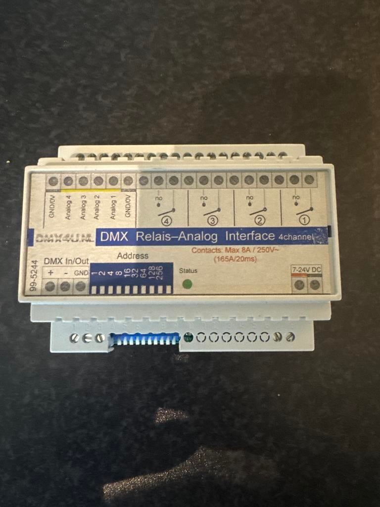 DMX Relais-Analog Interface 4-kanaals, Muziek en Instrumenten, Licht en Laser, Ophalen of Verzenden, Gebruikt, Licht