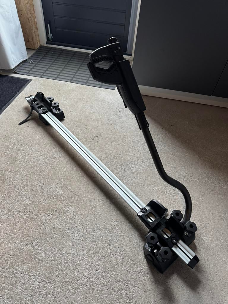 Farad E-bike Fietsendrager Pesio met 25 kg laadvermogen, Auto diversen, Fietsendragers, Ophalen of Verzenden, Zo goed als nieuw