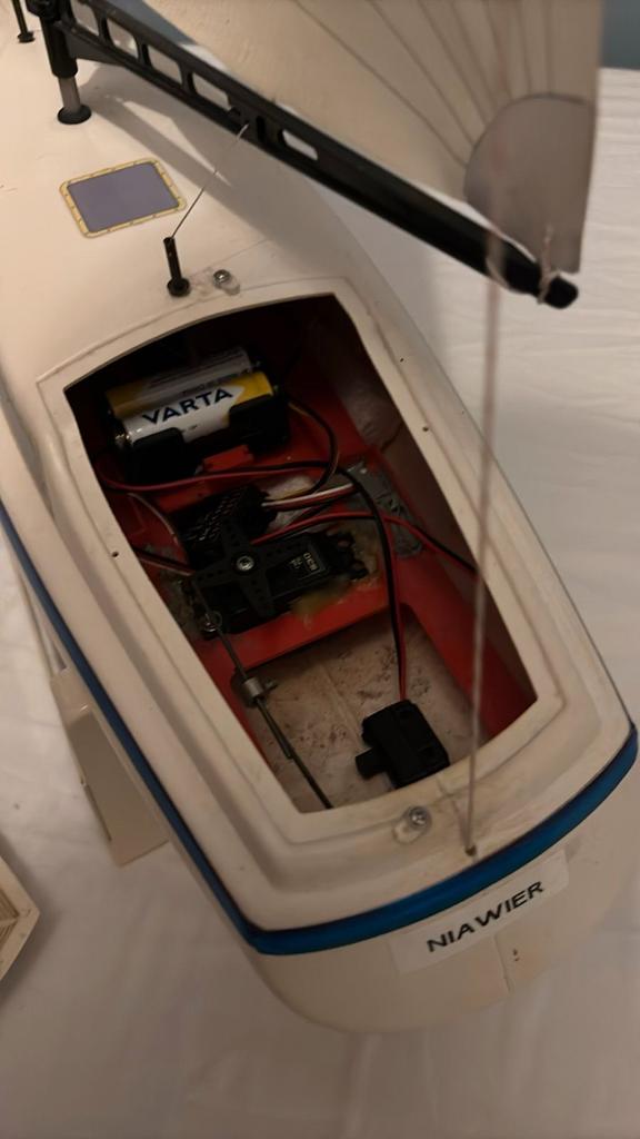 Robbe Zeilboot - Vintage Jaren 80 Model, Hobby en Vrije tijd, Modelbouw | Boten en Schepen, Gebruikt, Groter dan 1:32, Overige merken