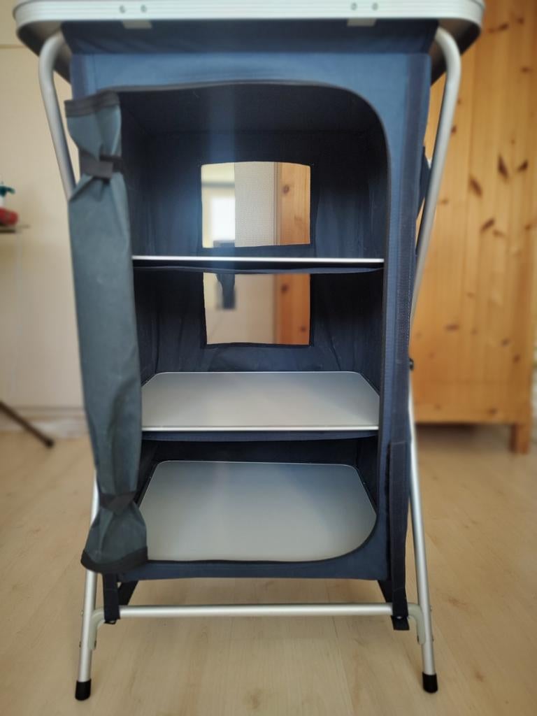 BaseCamp Campingkast - Zo goed als nieuw, Caravans en Kamperen, Kampeeraccessoires, Zo goed als nieuw, Ophalen