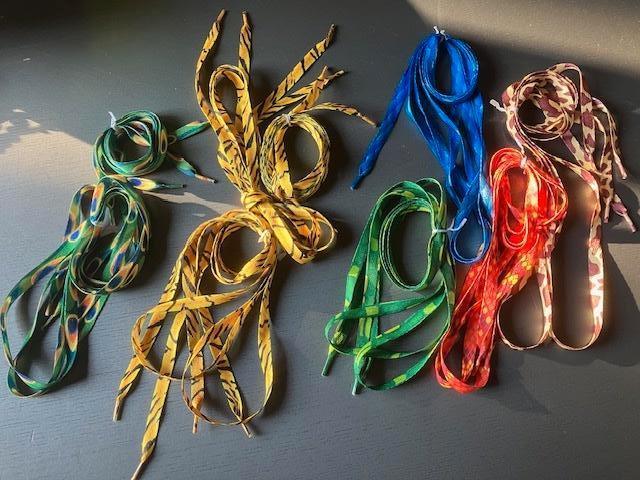 Schoenveters plat met feestelijke prints 120 cm 3,00 p/p, Ophalen of Verzenden, Nieuw, Versiering, Overige