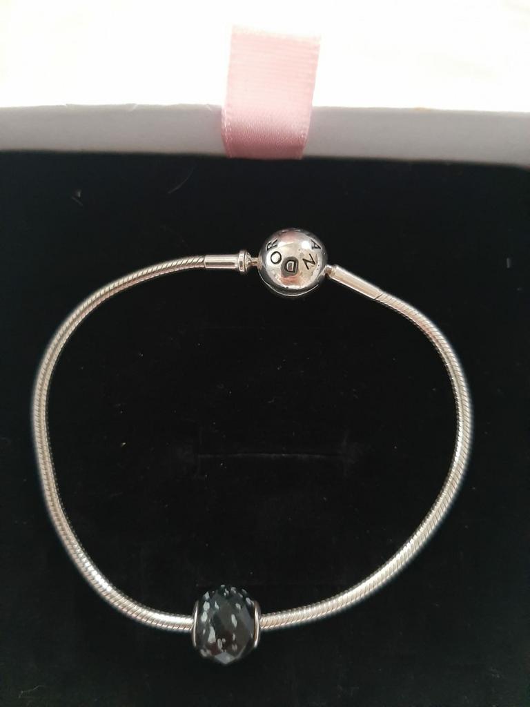 Te koop pandora essence, Sieraden, Tassen en Uiterlijk, Bedels, Ophalen of Verzenden, Zo goed als nieuw, Zilver, Pandora