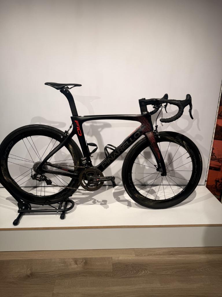 Pinarello Dogma F10 Campagnolo super record EPS, Fietsen en Brommers, Overige merken, Carbon, Ophalen of Verzenden, Zo goed als nieuw