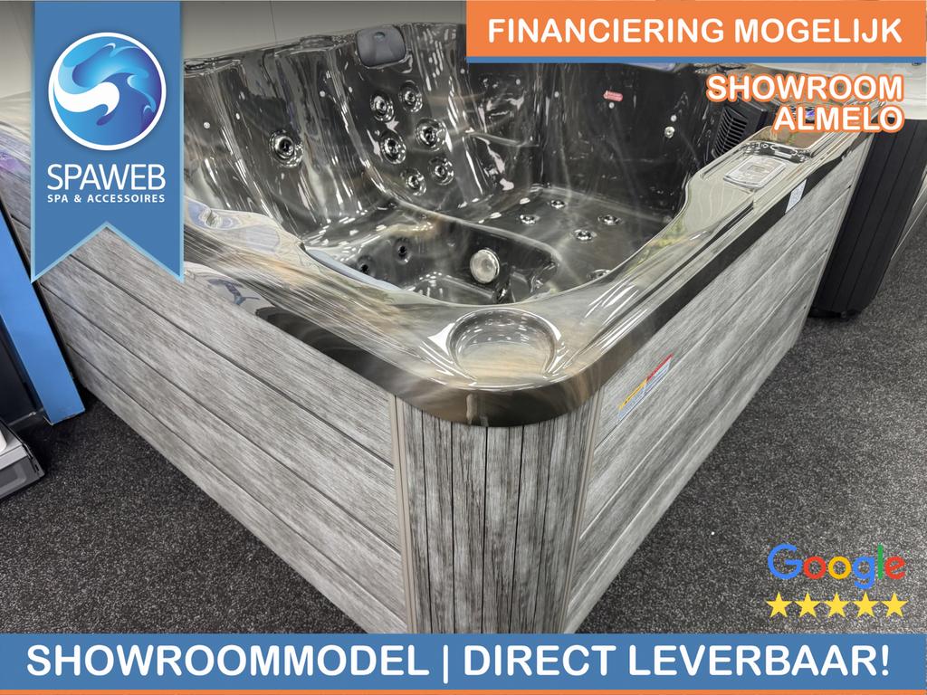 Op zoek naar een jacuzzi? Nieuw, gebruikt of een demo-model?, Tuin en Terras, Ophalen of Verzenden, Zo goed als nieuw, Trap, Vast