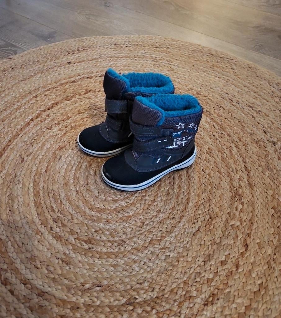Snowboots maat 27, Kinderen en Baby's, Kinderkleding | Schoenen en Sokken, Ophalen of Verzenden