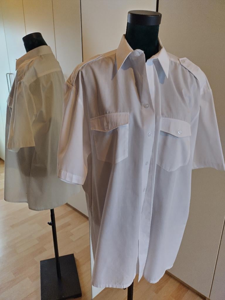 Te koop aangeboden: wit heren overhemd korte mouw , Ophalen of Verzenden, Zo goed als nieuw, Wit, Halswijdte 43/44 (XL)