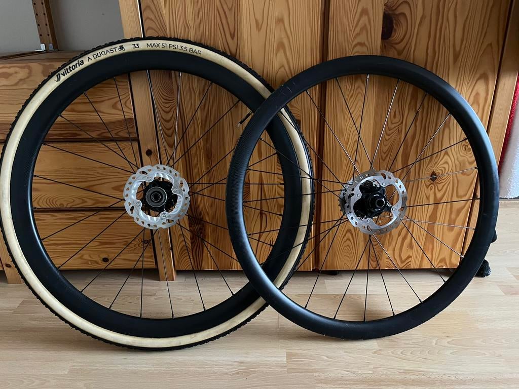 Carbon wielen met tube, Fietsen en Brommers, Fietsonderdelen, Ophalen, Zo goed als nieuw, Racefiets, Wiel