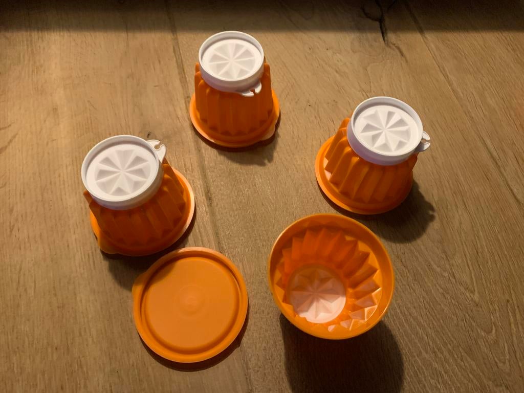 Tupperware 4 pudding vormen, Tupperware, Overige typen, Nieuw, Oranje