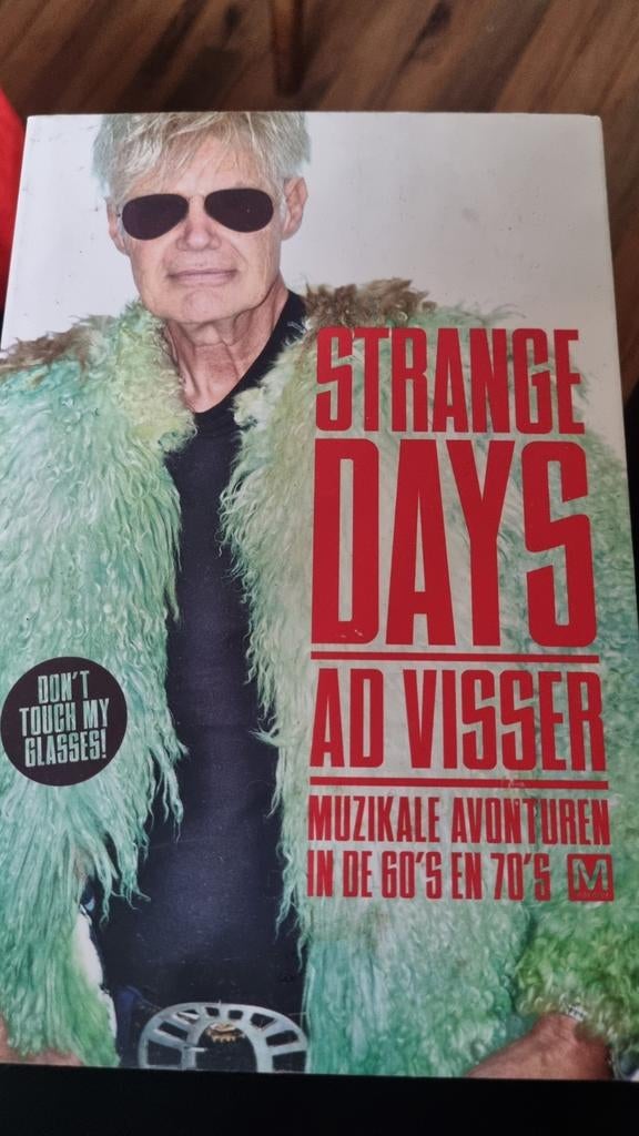 Strange Days - Ad Visser, Boeken, Ophalen of Verzenden, Gelezen, Ad Visser, Kunst en Cultuur