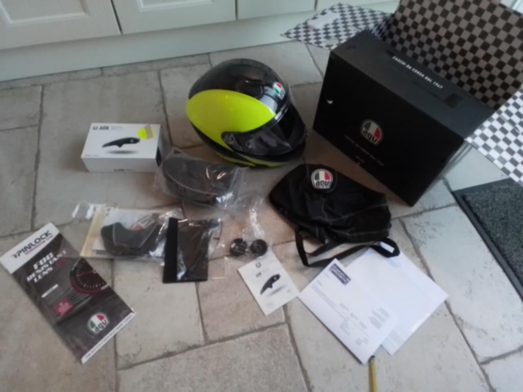 AGV Integraalhelm - Nieuwstaat, Nieuw met kaartje, Dames, XL, Ophalen of Verzenden