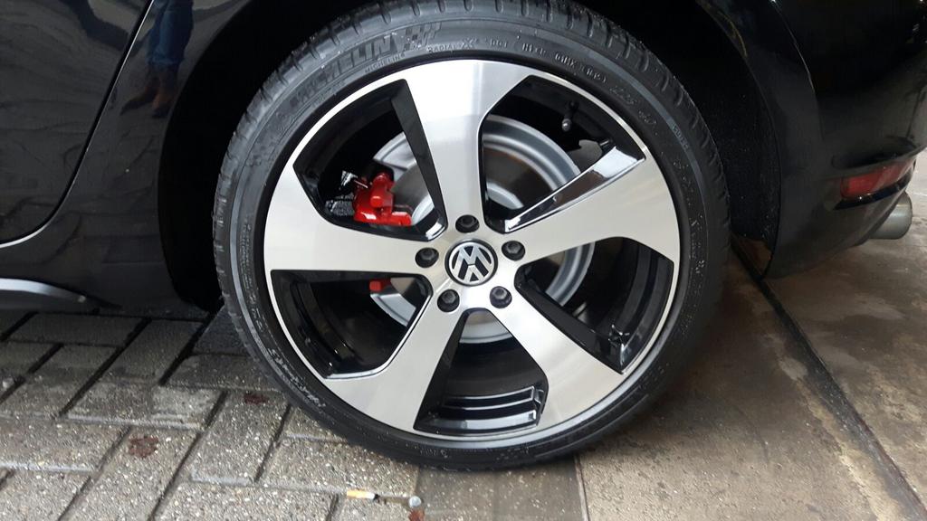 Velgen Schade Herstel en Spuitwerk en Remklauwen Spuiten, Garantie