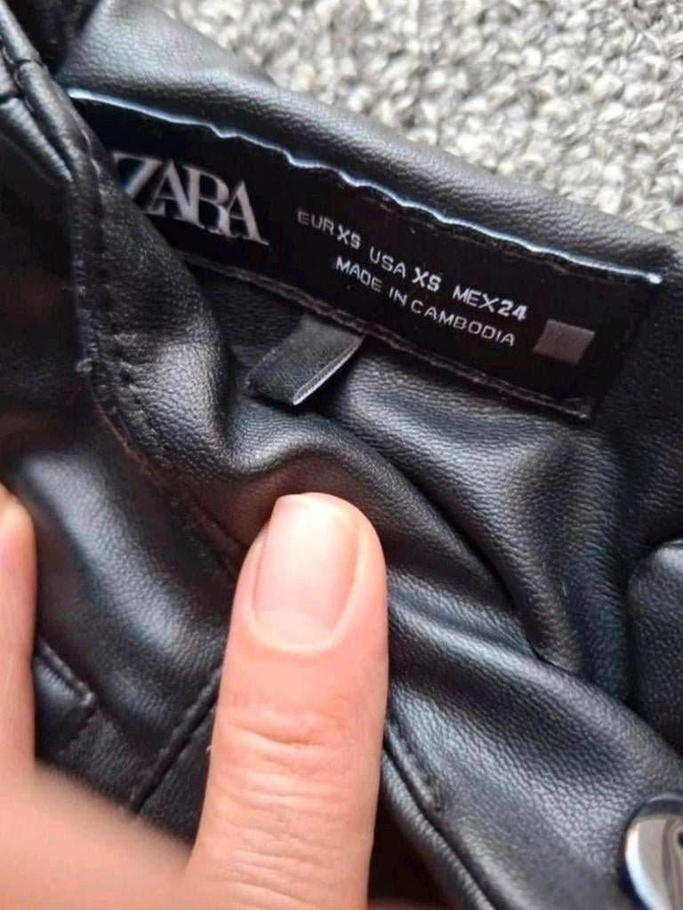 Zara leren broek - Maat XS, Ophalen of Verzenden, Zo goed als nieuw, Maat 34 (XS) of kleiner, Lang