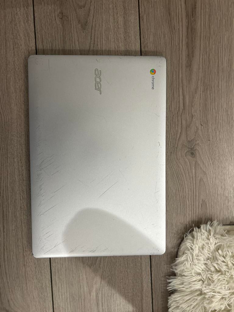 Acer laptop - Gebruikt met krassen, Ophalen, 13 inch, Qwerty, 32 GB of minder