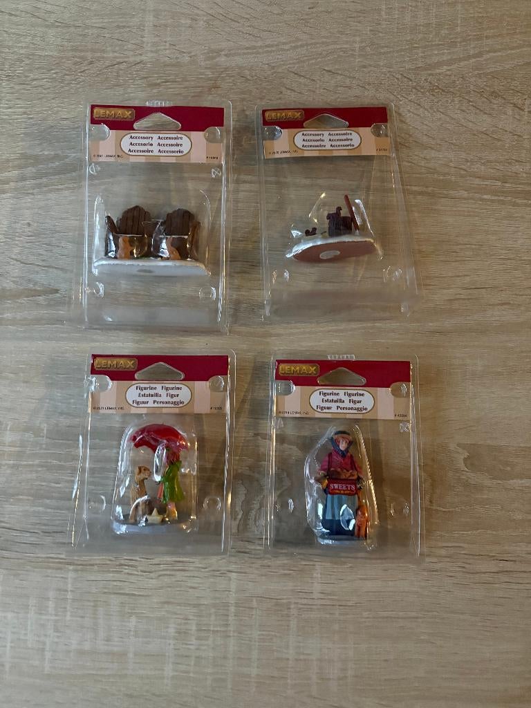 Lemax 4 items nieuw in blister, Ophalen of Verzenden, Nieuw