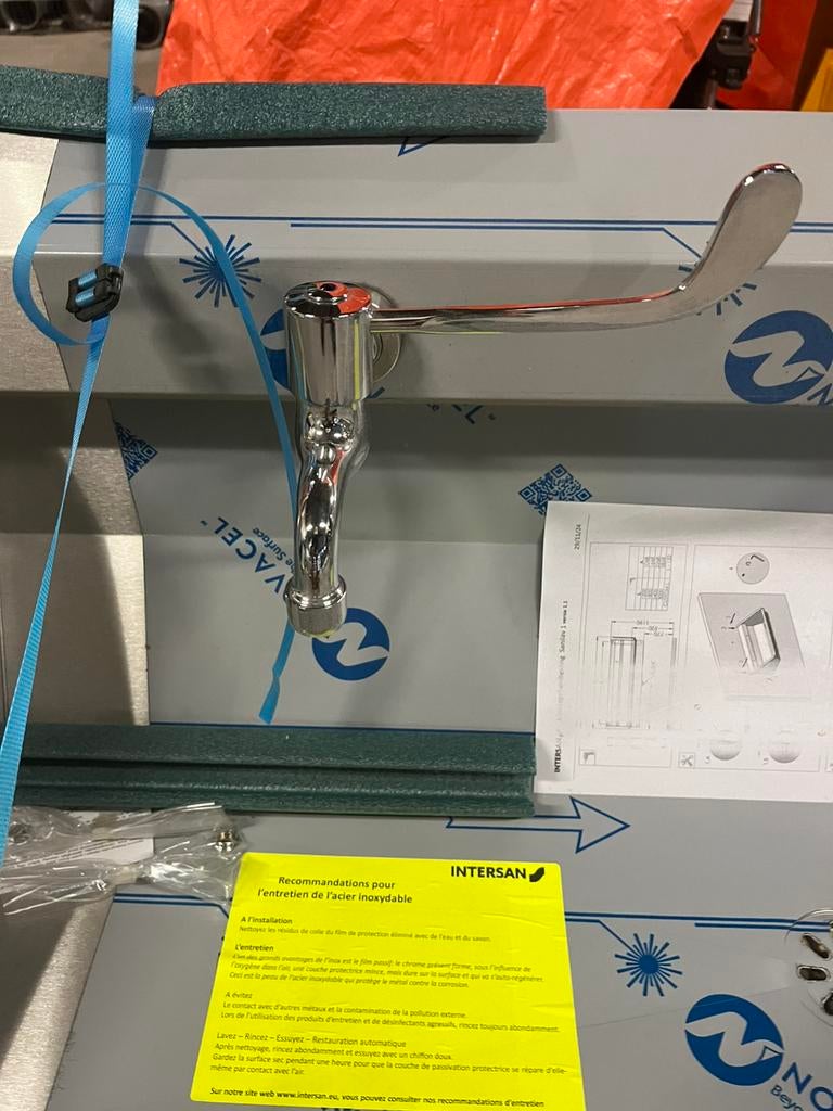 Te koop intersan wastrog nieuw, Doe-het-zelf en Verbouw, Ophalen of Verzenden, Nieuw