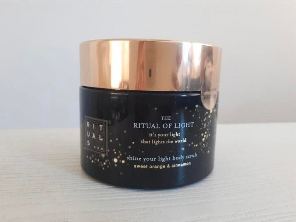 Rituals The Ritual of Light Scrub LIMITED EDITION, Sieraden, Tassen en Uiterlijk, Uiterlijk | Lichaamsverzorging, Verzenden, Nieuw