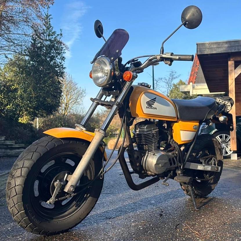 Honda Ape (brommer 16 jaar met rijbewijs), Fietsen en Brommers, Ophalen, Overige modellen, Maximaal 45 km/u, Zo goed als nieuw