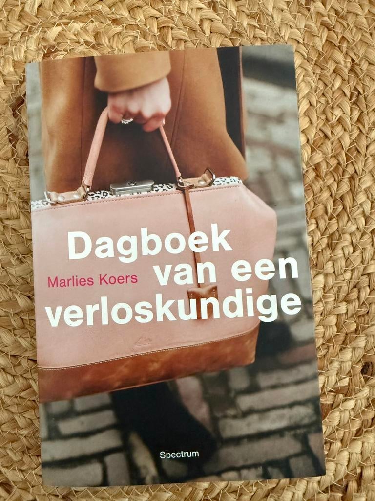 Marlies Koers - Dagboek van een verloskundige, Ophalen of Verzenden, Zo goed als nieuw, Marlies Koers