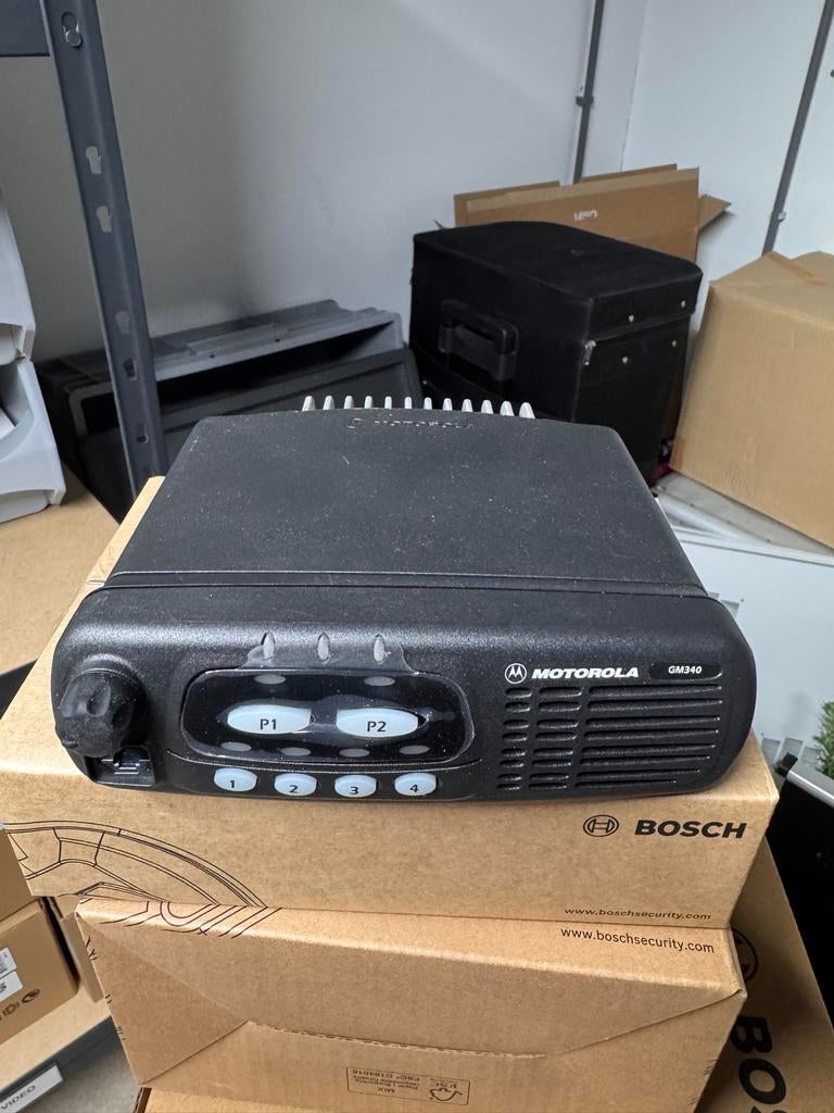 Motorola GM340 VHF Mobilofoon (Zonder Accessoires), Telecommunicatie, Ophalen of Verzenden, Zo goed als nieuw, Zender en Ontvanger