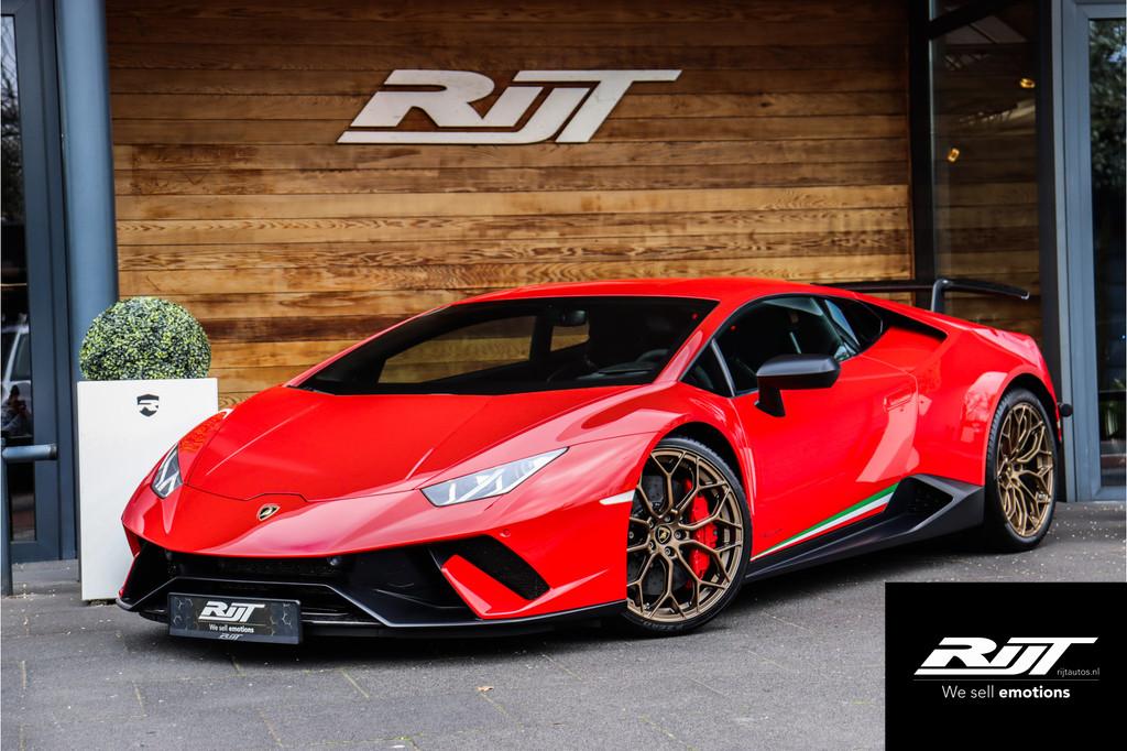 Lamborghini Huracan 5.2 V10 Performante *Carbon seats/Cerami, Auto's, Lamborghini, Automaat, Gebruikt, Zwart, 5204 cc