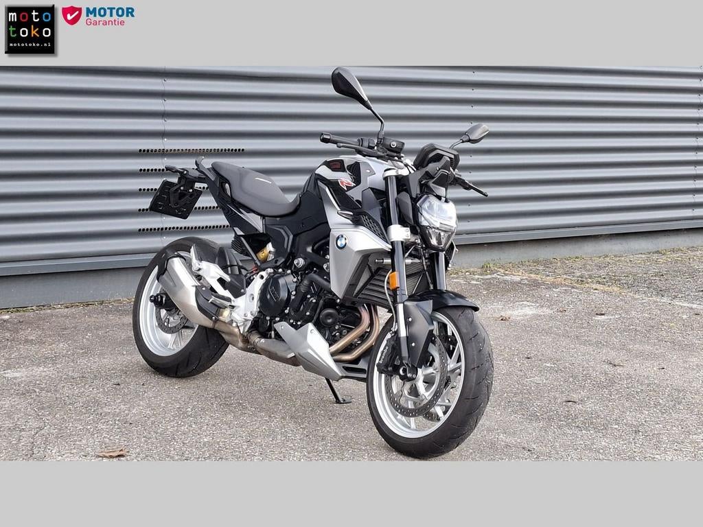 BMW F 900 R / F900R - 2024 - NL motor - 1e eigenaar - ESA