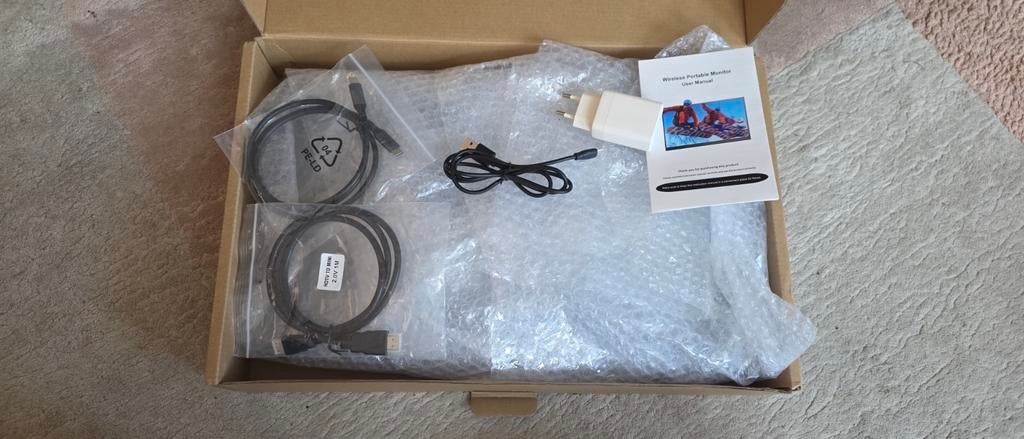 NIEUW: Groot 18.5" Portable Monitor  – Ideaal voor gaming, Computers en Software, Monitoren, Gaming, IPS, HDMI, Nieuw