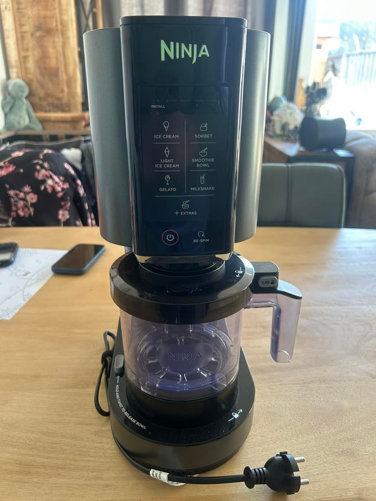 Ninja creamie ijsmachine NC300 EU, Ophalen, Zo goed als nieuw
