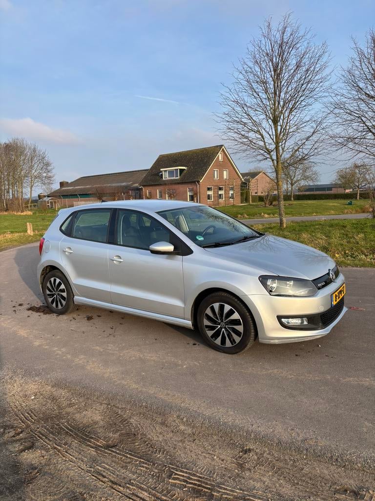 Volkswagen Polo 1.4 TDI 55KW BMT 2014 Grijs, Voorwielaandrijving, 74 pk, 580 kg, Origineel Nederlands