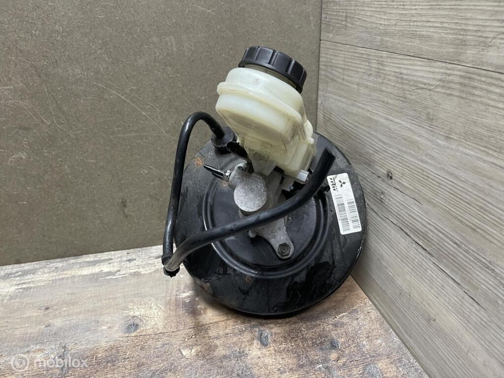 Rembekrachtiger Mitsubishi Colt VI 1.5 ('04-'13) P4625A245, Gebruikt, Mitsubishi, Ophalen of Verzenden, Mitsubishi