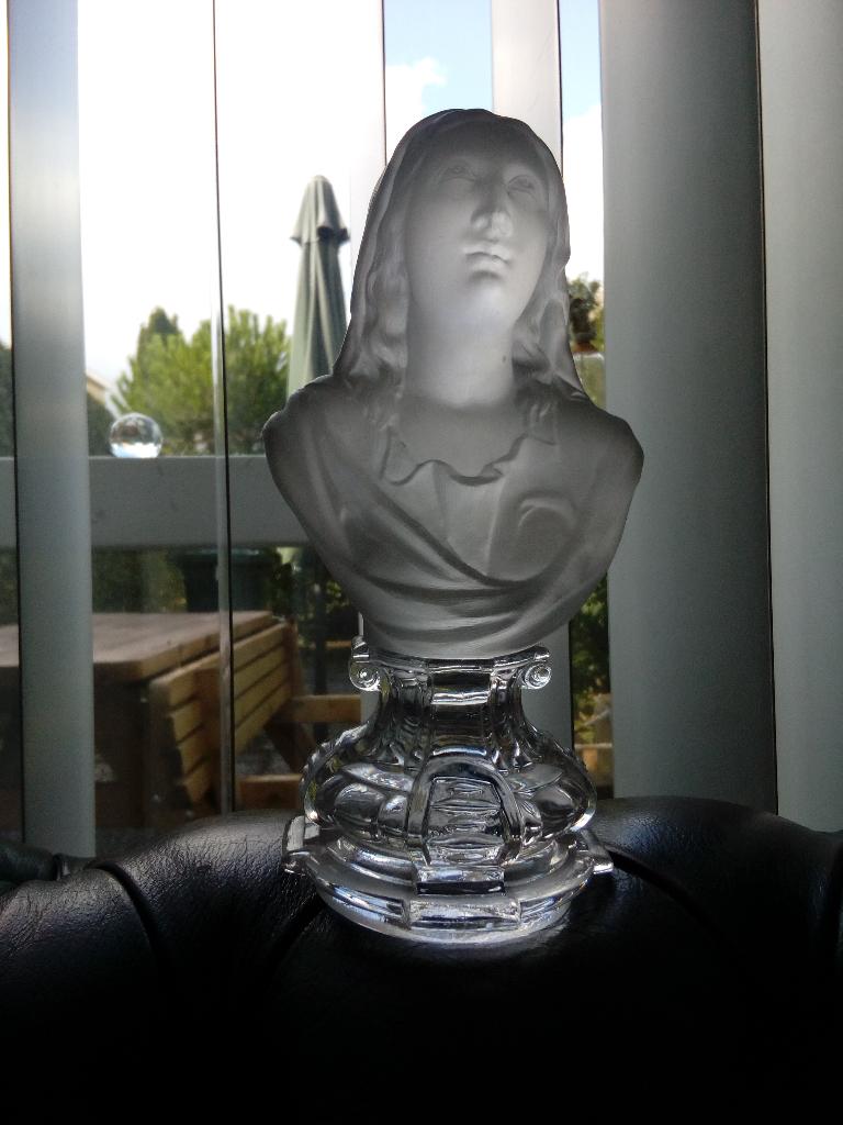 Een borstbeeld voorstellende maria in een zware kwaliteit, Antiek en Kunst, Ophalen