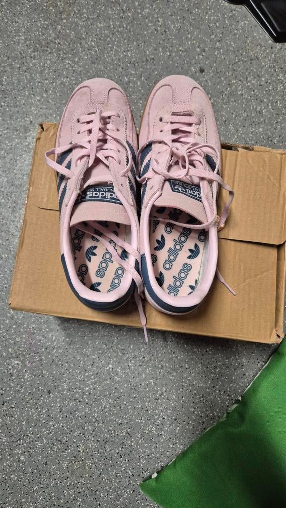 Adidas spezial 39, Ophalen of Verzenden, Zo goed als nieuw, Sneakers of Gympen