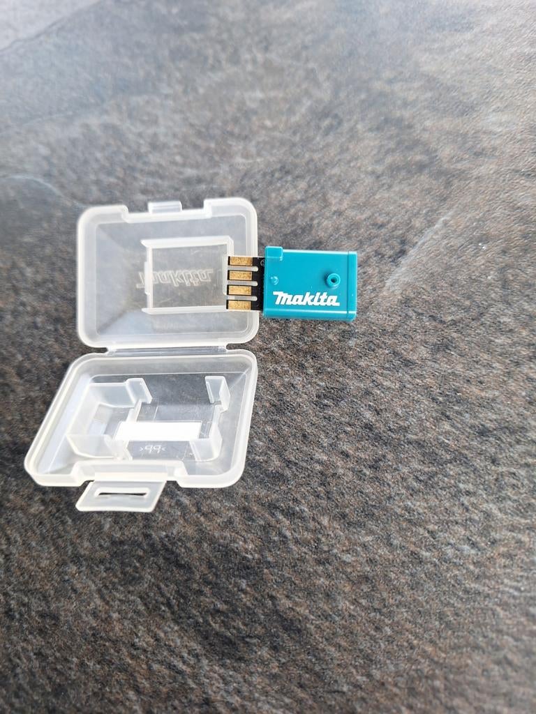 Makita WUT01 Bluetooth Adapter Nieuw en Ongebruikt, Ophalen of Verzenden, Nieuw