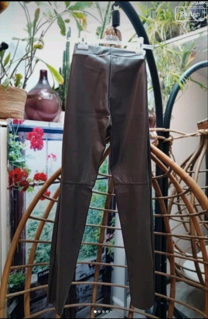 Wolford leren broek, Kleding | Dames, Nieuw, Ophalen of Verzenden, Wolford, Grijs