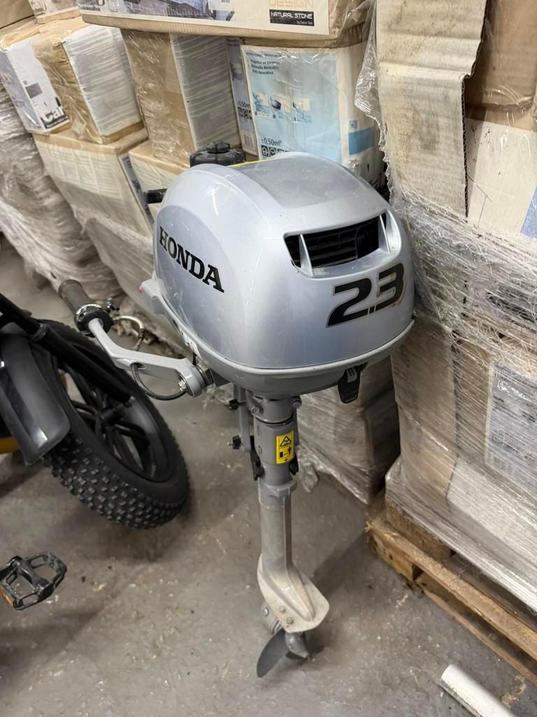 Honda 2.3 PK - weinig gebruikt, Ophalen of Verzenden, Gebruikt