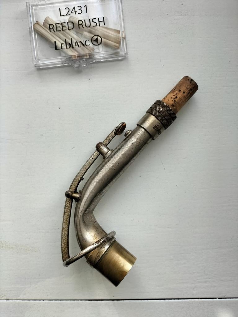 Pierret altsaxofoon hals gezocht, Ophalen of Verzenden, Alt