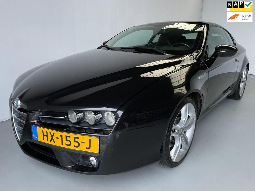 Alfa Romeo Brera 2.2 JTS Panorama Leer PDC Navi, Auto's, Brera, Gebruikt, Zwart, 4 cilinders