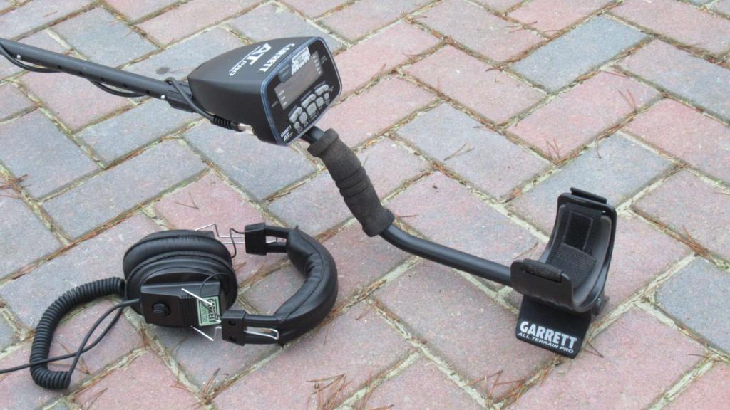 Garrett AT Pro waterdichte digitale metaaldetector, Hobby en Vrije tijd, Metaaldetectors, Niet ingevuld, Gebruikt, Meer dan 30 cm