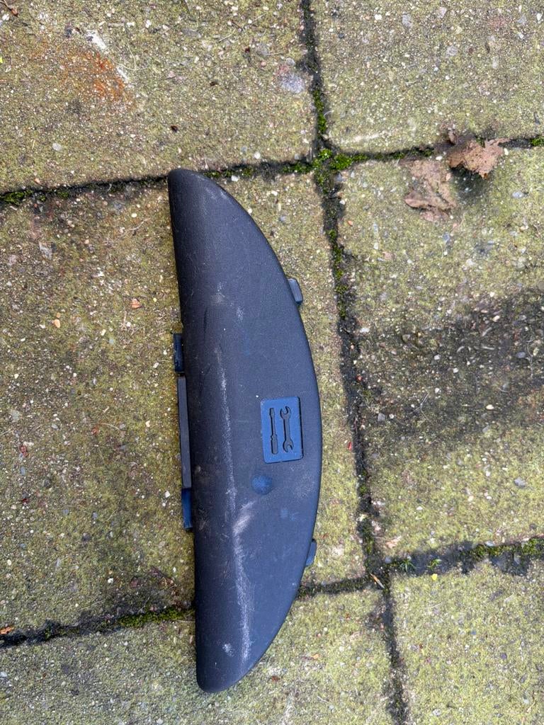 Piaggio skipper lx zadel gereedschap kapje, Motoren, Ophalen