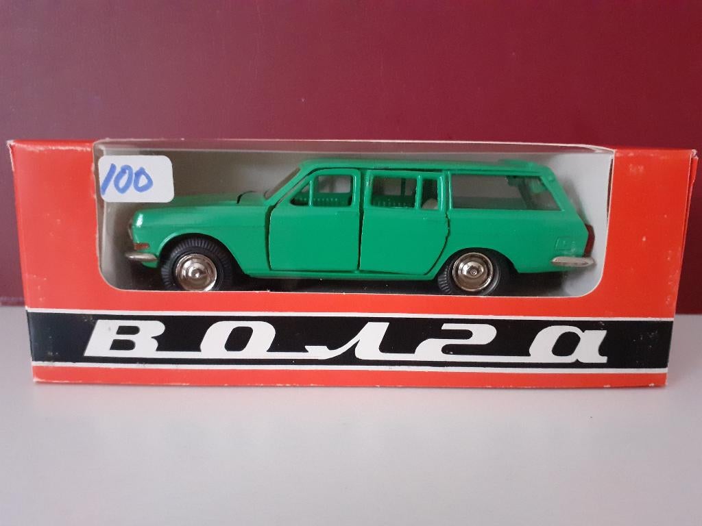 Volga GAZ 24 Estate     1/43   groen     Made in Russia, Hobby en Vrije tijd, Modelauto's | 1:43, Ophalen of Verzenden, Nieuw