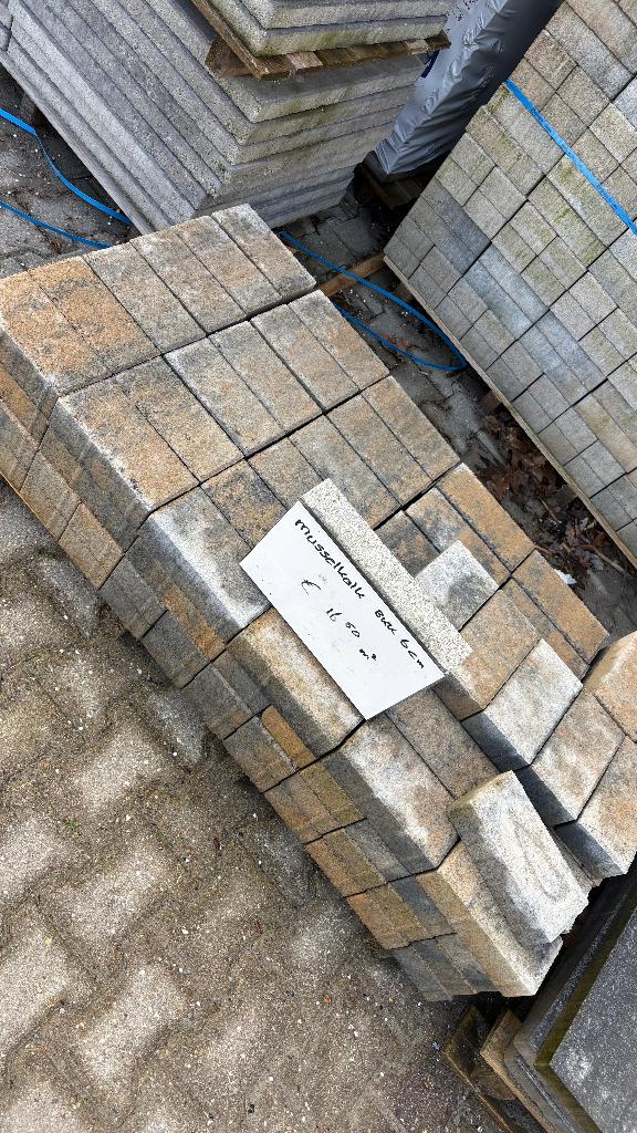 Musselkalk Beton kei klinker 6 cm, Tuin en Terras, Tegels en Klinkers, Zo goed als nieuw, Klinkers, Beton, 10 m² of meer, Ophalen of Verzenden