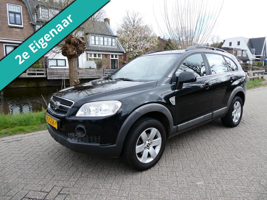 Chevrolet Captiva 2.4i Style 2WD 7-Persoons EXPORT ONLY TRAI, Auto's, Chevrolet, Gebruikt, 4 cilinders, 7 stoelen, Zwart