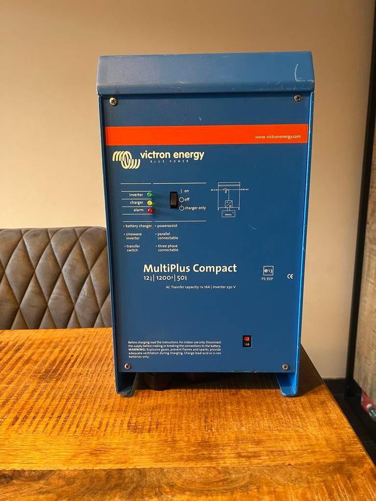 Victron Multiplus Compact 12V 1200VA 50A, Ophalen of Verzenden, Gebruikt