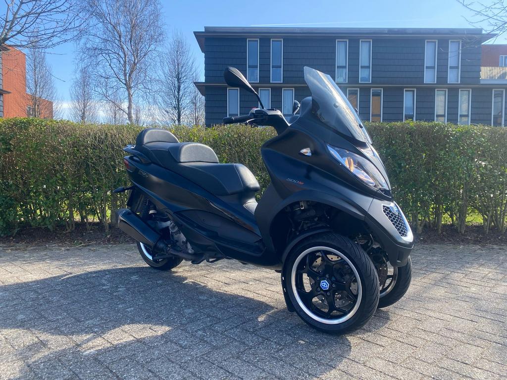 Piaggio MP3 500 lt sport met akrapovic uitlaat zgan 2017, Motoren, Particulier, Overig