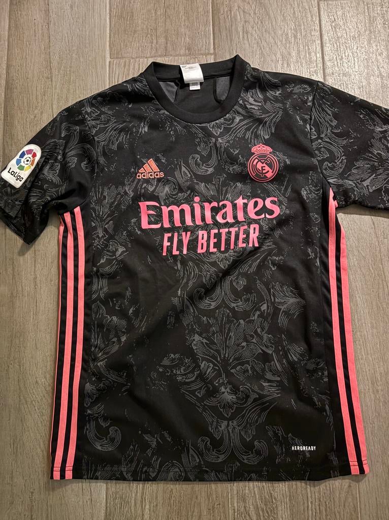 Partij real madrid voetbalshirts medium en xl, Maat XL, Ophalen of Verzenden, Zo goed als nieuw, Shirt