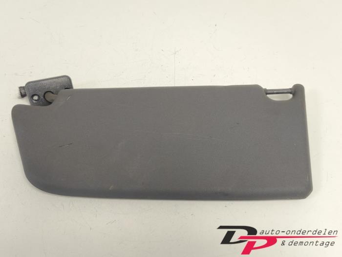 Zonneklep van een Opel Astra, Gebruikt, -, -, Opel