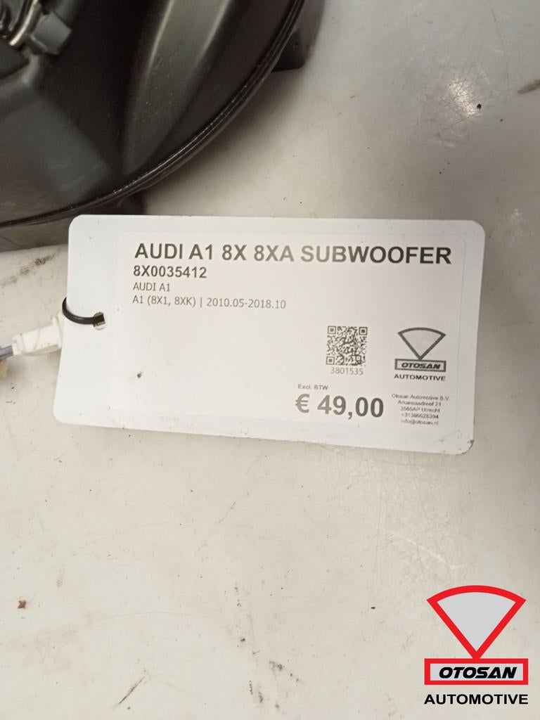 Audi A1 8X 8XA Subwoofer Speaker 8X0035412, Gebruikt, AUDI AG, Auto-Union-Strasse 1
85045  Ingolstadt, DE, Kundenbetreuung@audi.de