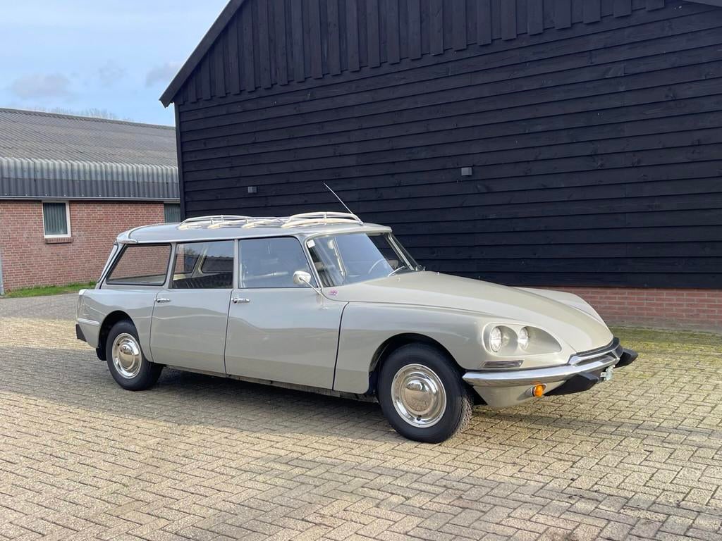 Citroen ID 21 Break in mooie originele staat, 101 pk, Zwart, Citroën, 7 stoelen