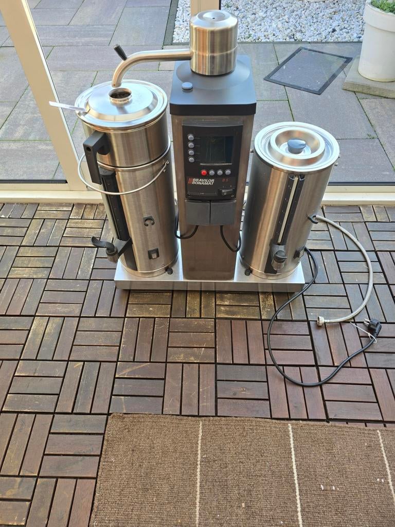 Bravilor Bonamat B5 koffiezetapparaat (lekt wat water), Ophalen, Gebruikt