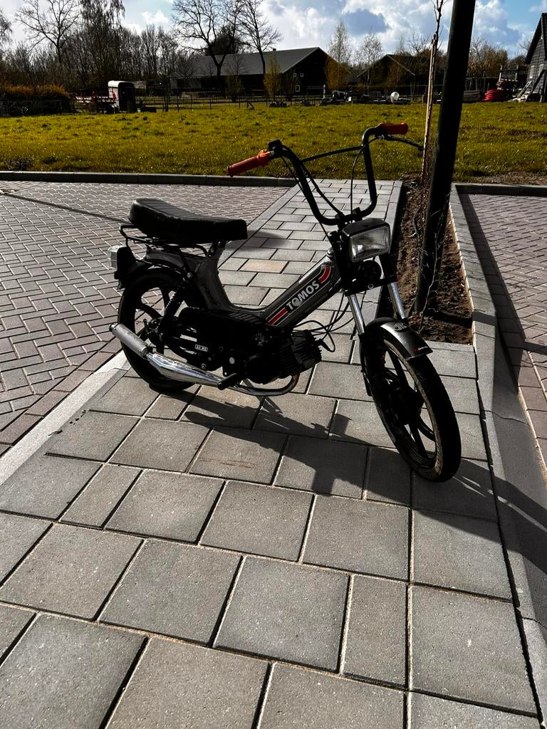 Mooie tomos 65cc, Ophalen