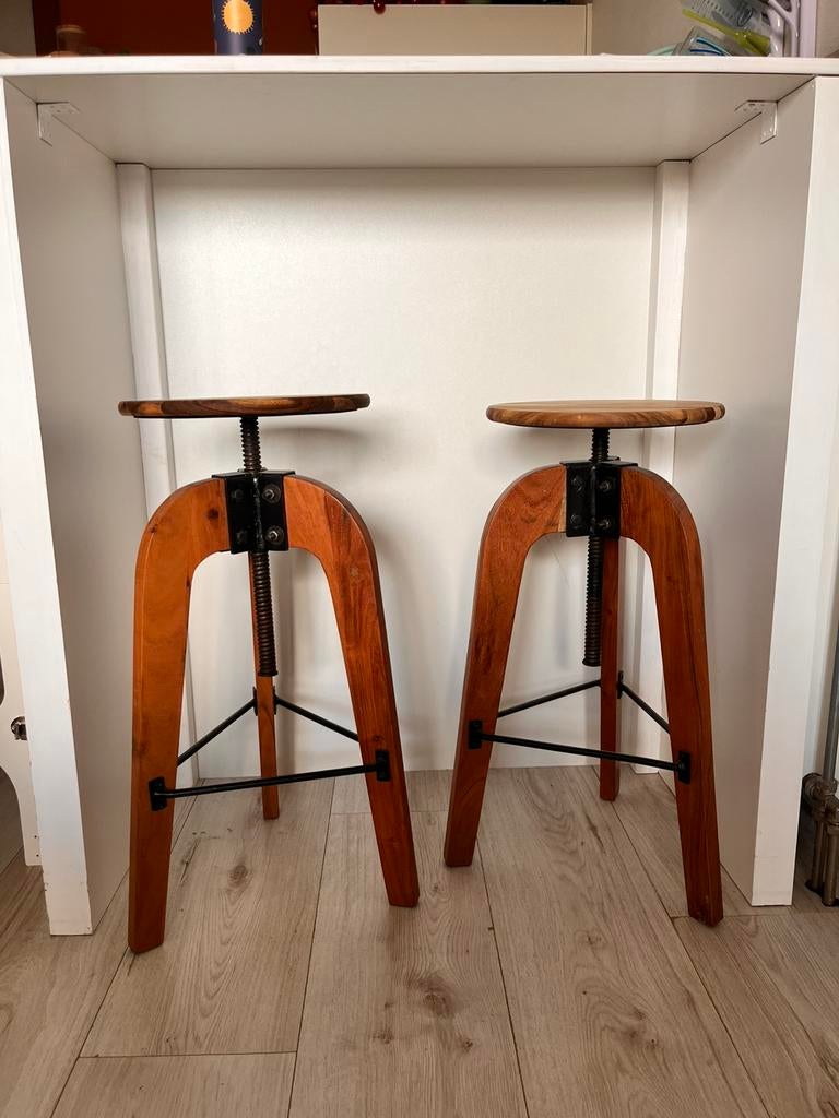 Barkrukken(2x), hout/metaal, hoogte verstelbaar, Ophalen, 60 tot 90 cm, Zo goed als nieuw, Metaal